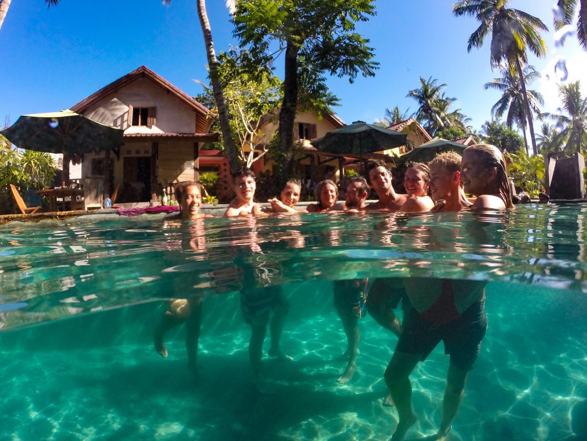 Botchan Hostel Kuta  Extérieur photo