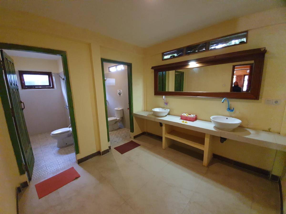 Botchan Hostel Kuta  Extérieur photo